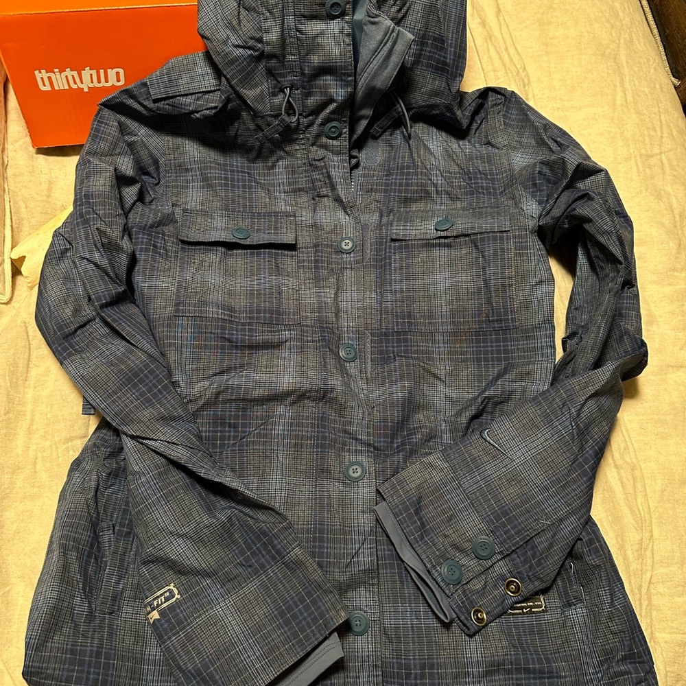 NIKE SKI / SNOWBOARD SB Blue Plaid Jacket Womens